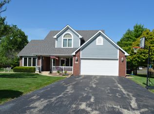 1539 Bellechase Dr, New Lenox, IL 60451