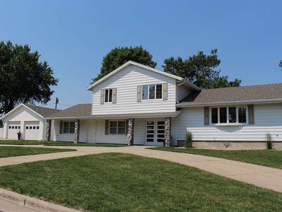 102 S 5th St, Breda, IA, 51436