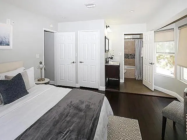 2357 Mira Vista Ave #A — Photo 11