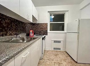 110-39 71st Ave #3, Forest Hills, NY 11375