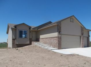 2001 S Poplar St, Newton, KS 67114