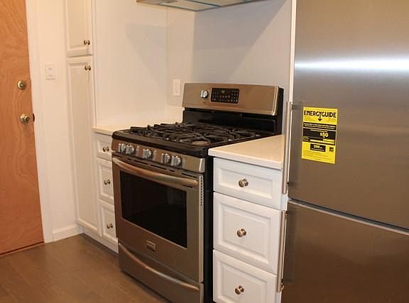 4th image of 6328 71st St Floor 1