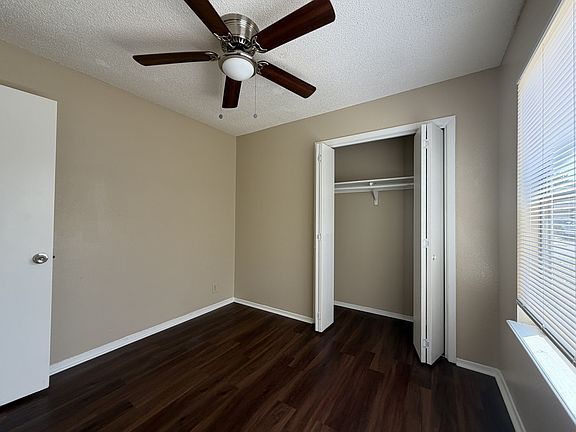 2nd image of 1006 Ridgemont St