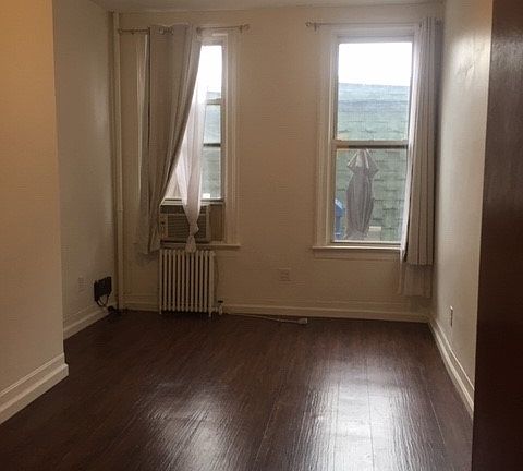 3rd image of 212 Driggs Ave #1A