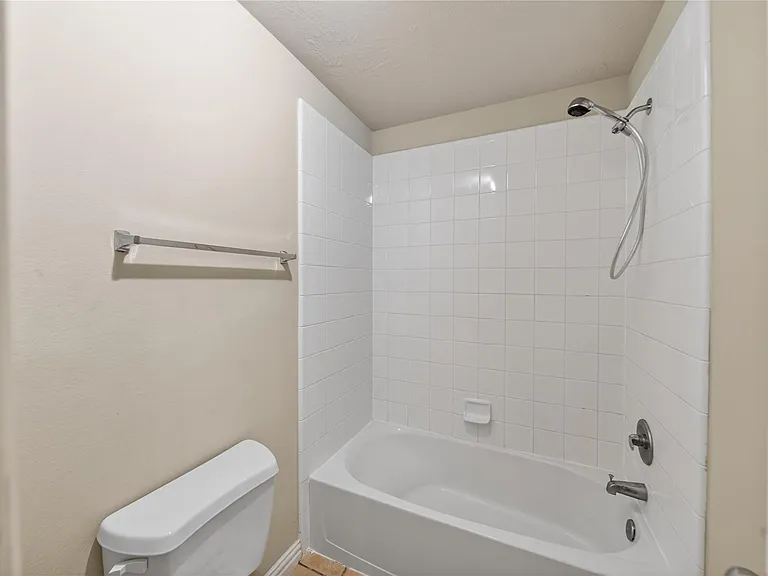 2411 Horned Owl Dr — Photo 35