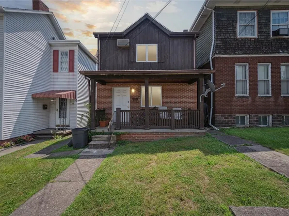 318 Liberty St, California, PA 15419