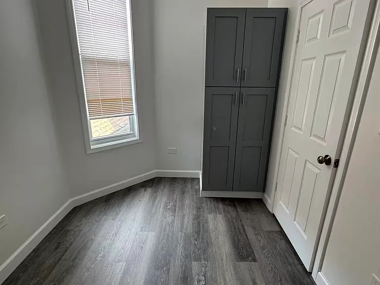 2816 S Lowe Ave #2REAR — Photo 2
