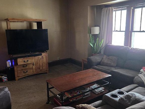 2nd image of 2852 N 36th STREET