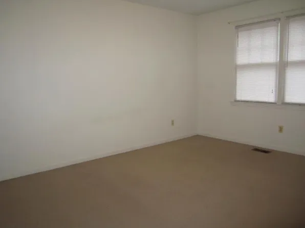 195 Scott St, Goldsboro, NC 27534