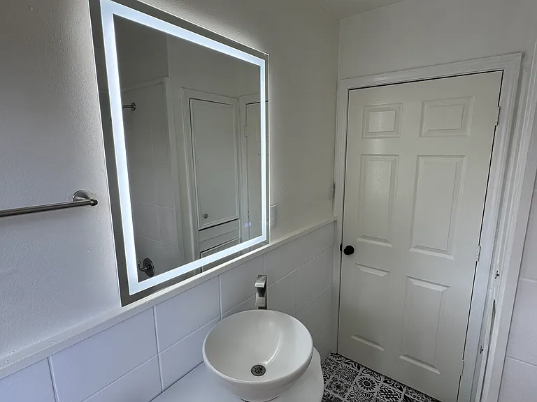 4264 Oxford Ave #3 — Photo 7