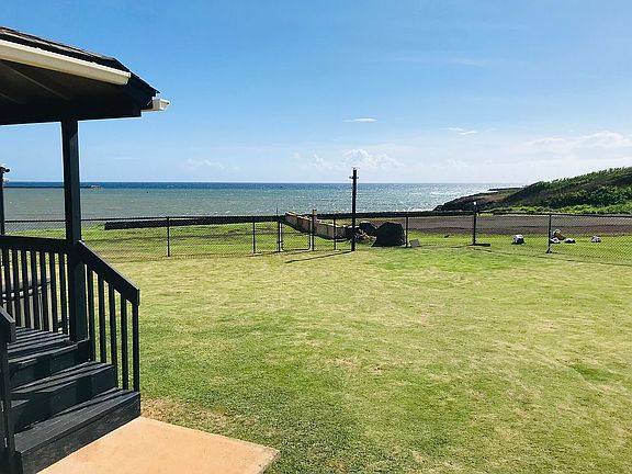 Great size yard to add on!