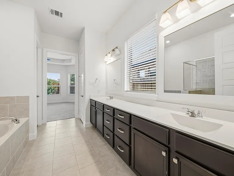 10906 Perennial Mist Dr — Photo 19