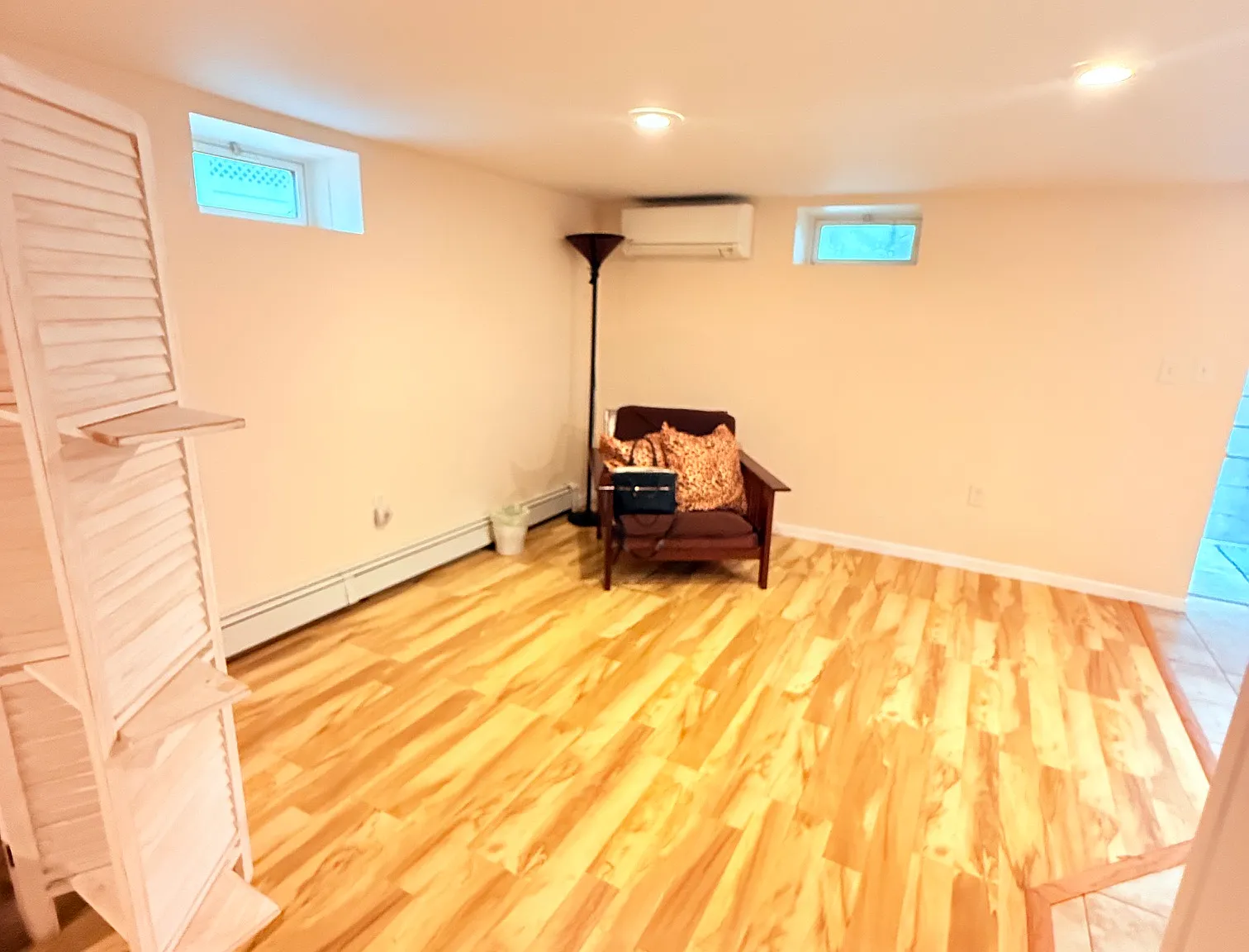 Studio, 500 sqft, $1,800 — Photo 4