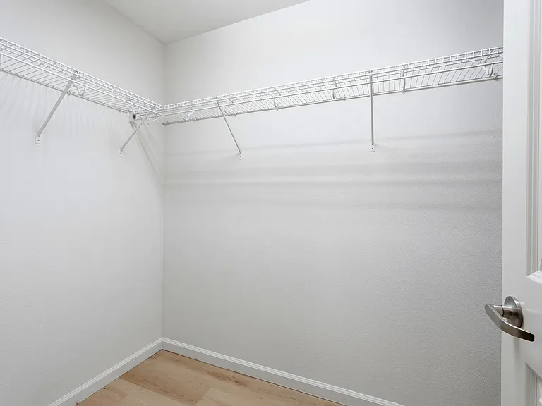 800 N 8th St #129 — Photo 26