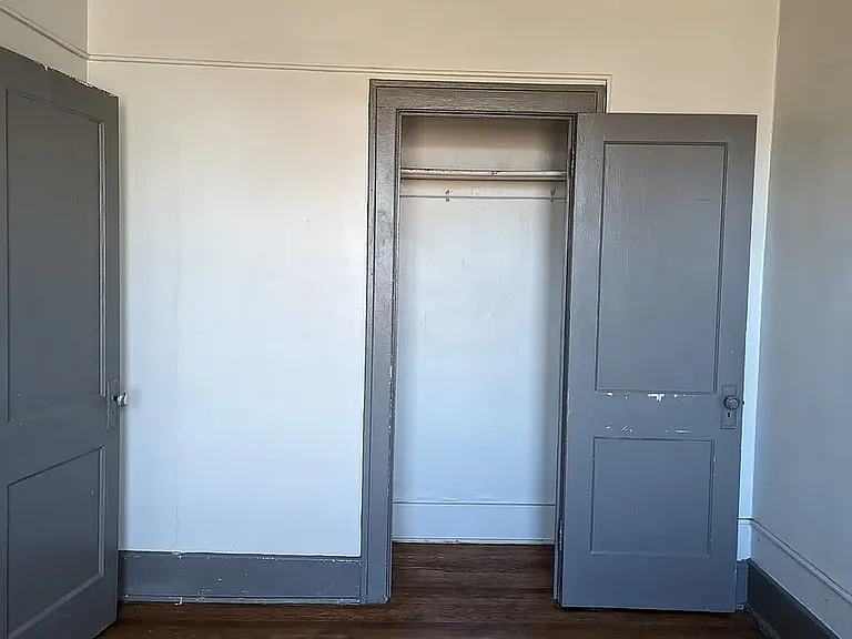9 Woodland Apartments — Photo 24