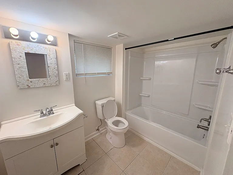 212 Barbourville Dr #STUDIO — Photo 7