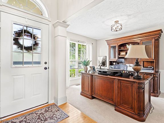 5th image of 4858 Somerset Dr