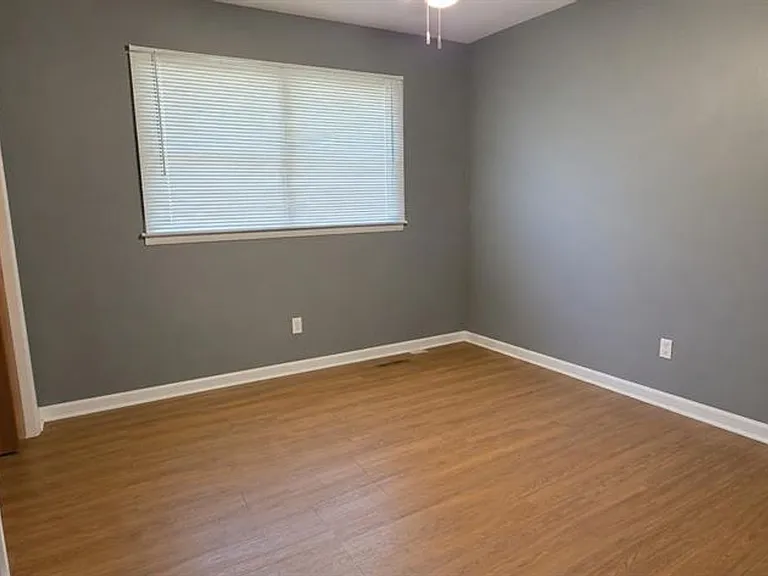 502 Chambliss St — Photo 11