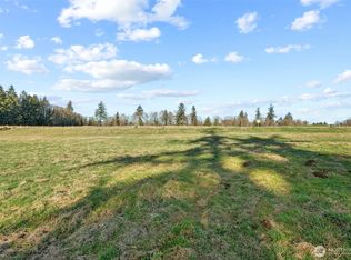 43 Sunnyfield Dr, Cathlamet, WA 98612