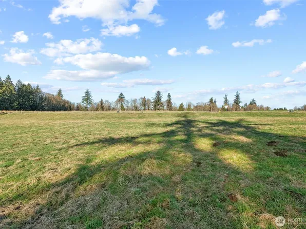 43 Sunnyfield Drive, Cathlamet, WA 98612