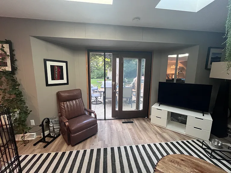 6455 N Pine Shore Dr — Photo 3