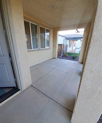 3rd image of 12346 Bali St