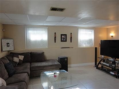 4th image of 503 N Park Ave