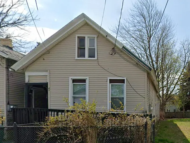 43 Wilson St — Photo 1