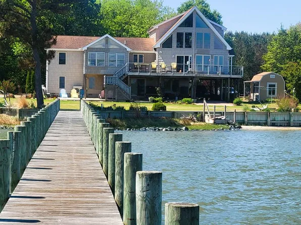 16493 Hicks Ln, Onancock, VA 23417