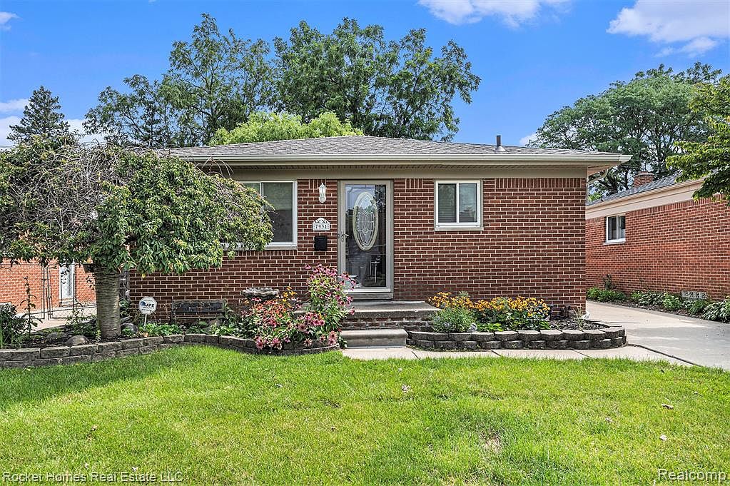 7931 Polk St, Taylor, MI 48180 Zillow