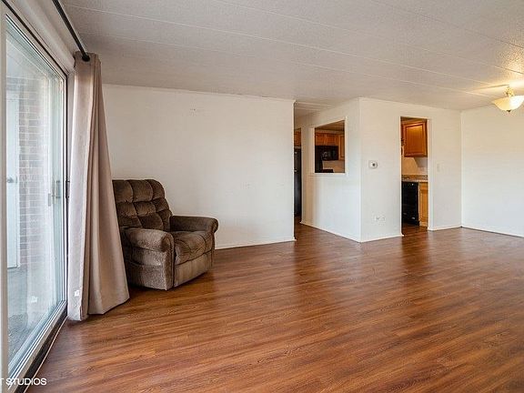 5th image of 1110 Westover Ln Unit 1A