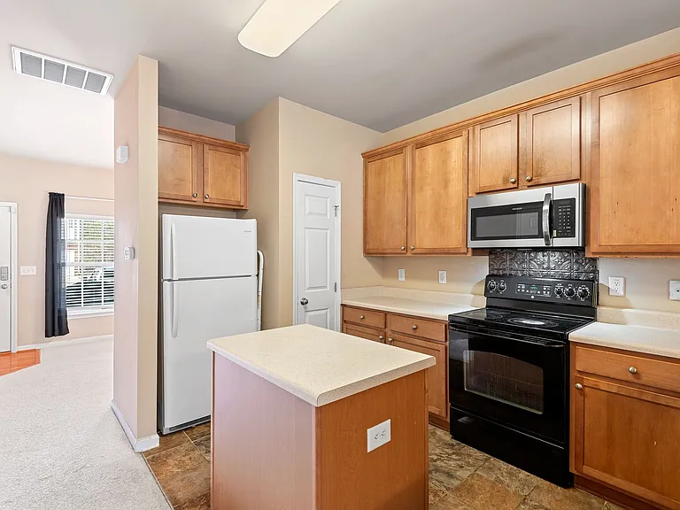 1641 Snowmass Way — Photo 6