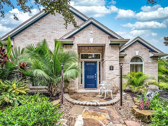 2nd image of 20506 Atascocita Shores Dr
