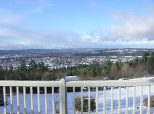 4904 168th Ave E, Lake Tapps, WA 98391