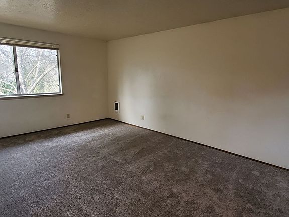 2nd image of 1425-1439 Salishan St SE #1431