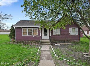 302 E Wilmington St, Gardner, IL 60424