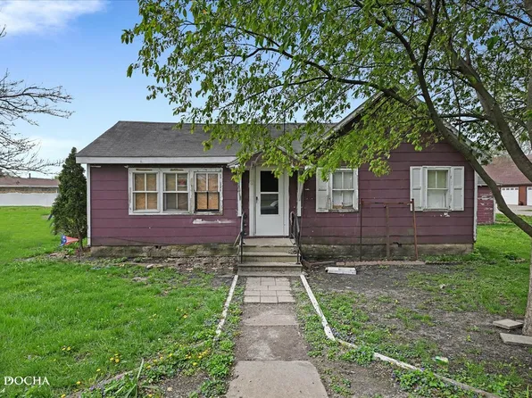 302 E Wilmington St, Gardner, IL 60424