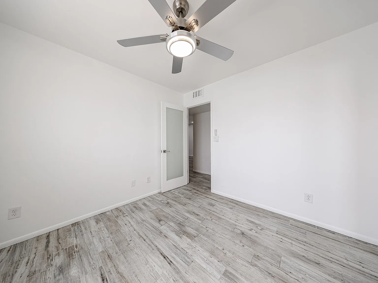 2501 North 22nd Drive - 1 — Photo 2