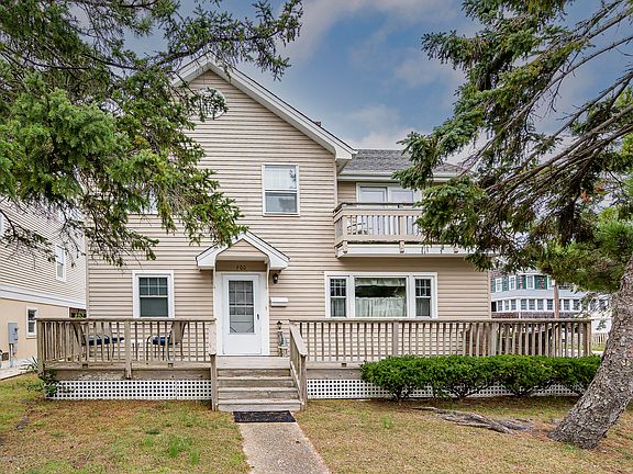 4th image of 900 S Beach Ave