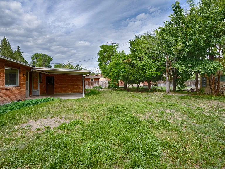 1611 S Martha St — Photo 19