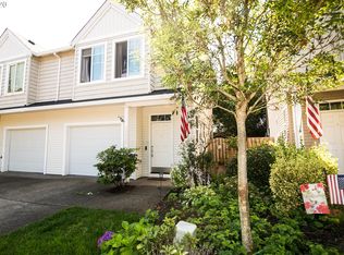 1517 NE 10th Pl, Canby, OR 97013