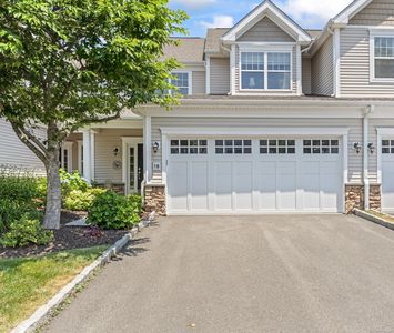 18 Briar Ridge Drive #18, Bethel, CT, 06801