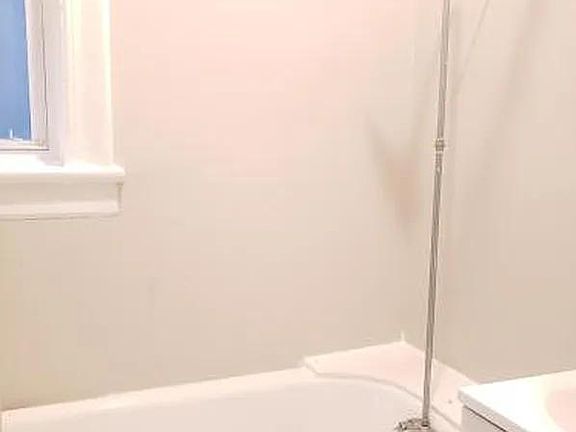 5th image of 104 Belmont Ave #2EB
