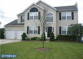Home for Sale in WILLIAMSTOWN, NJ $249,895