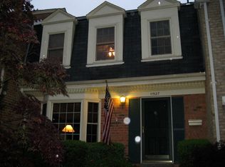 11527 Pine Cone Ct, Reston, VA 20191