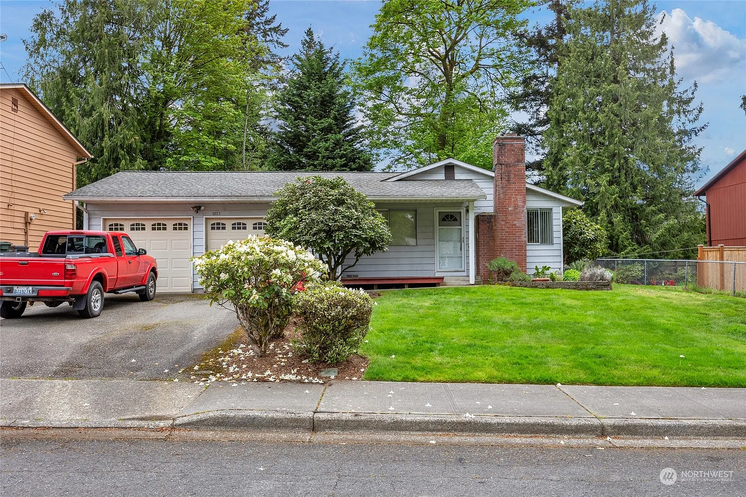 10023 NE 202nd Street photo 1