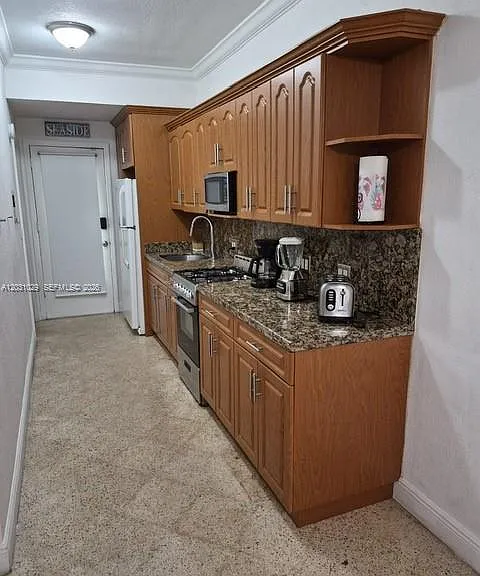 6490 Collins Ave #3 — Photo 6