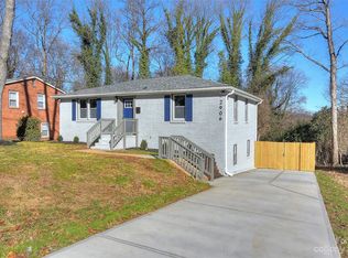 2906 Ravencroft Dr #BASEMENT, Charlotte, NC 28208