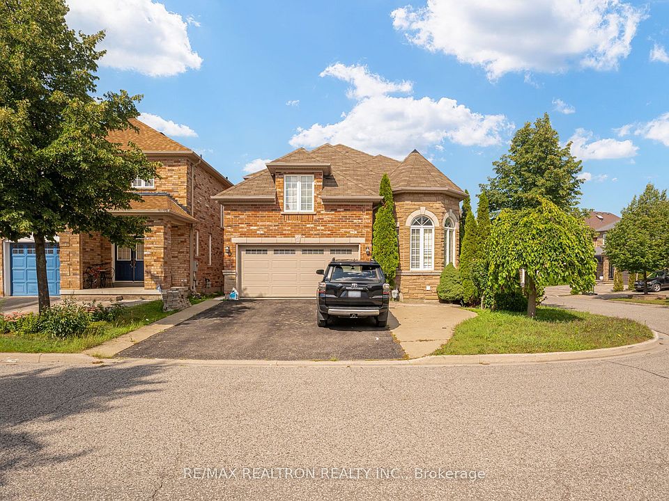 1st image of 14 Kentview Cres
