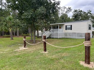 27 Hanna Ave, Beaufort, SC 29906